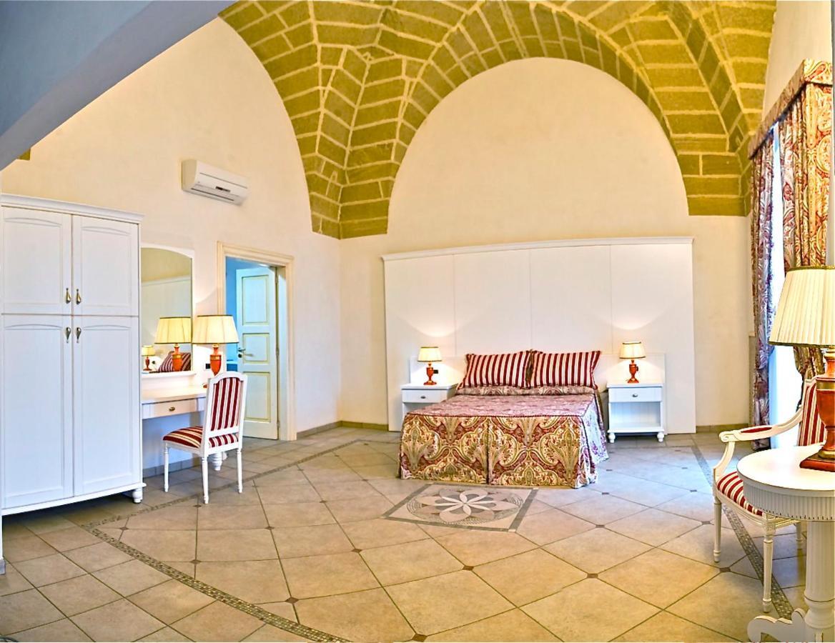 Beautiful Property In The Heart Of Gallipoli Exterior foto